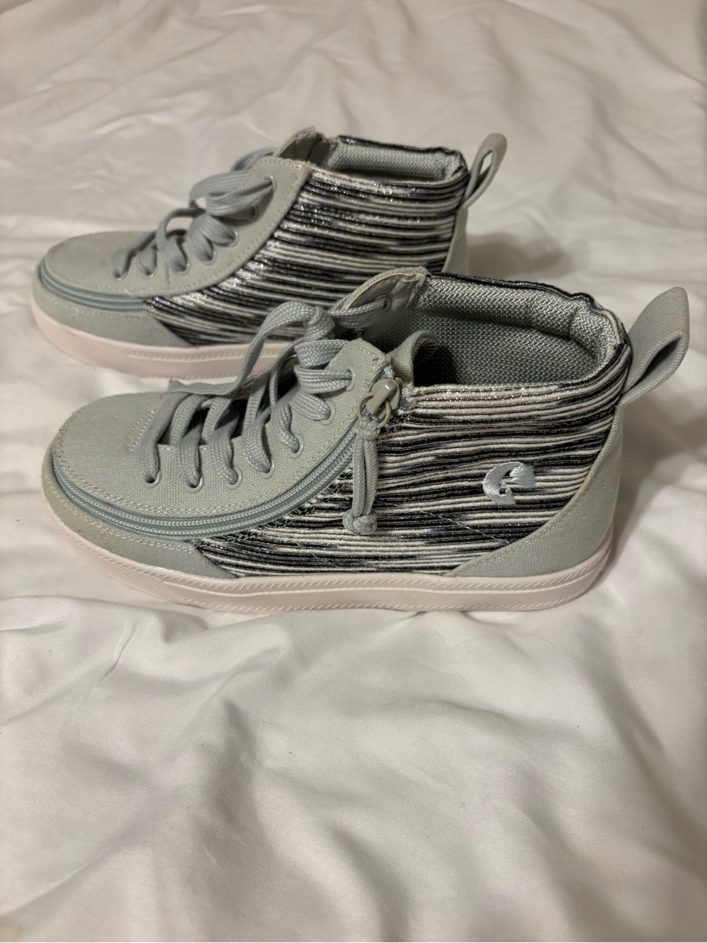 BILLY Classic DIR High Top Adaptive Sneakers Gray Kids Size 4